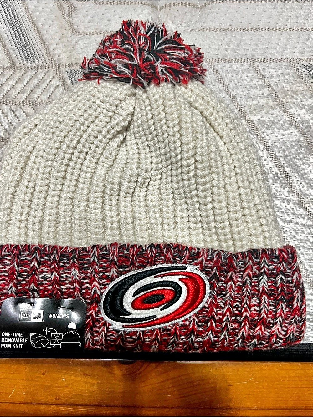 New Era Carolina Hurricanes Ladies Fresh Knit Hat Red & White